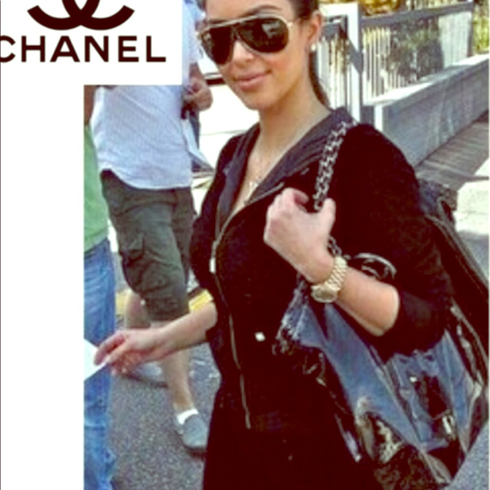 💯%authentic Chanel Coco Cabas XL tote in patent😍